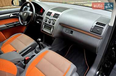Мінівен Volkswagen Cross Touran 2008 в 
