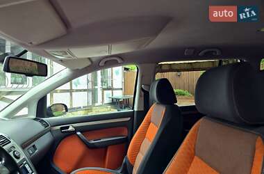 Мінівен Volkswagen Cross Touran 2008 в 