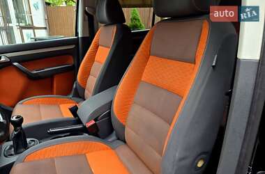 Мінівен Volkswagen Cross Touran 2008 в 