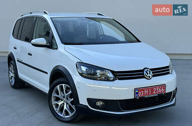 Мінівен Volkswagen Cross Touran 2014 в Луцьку