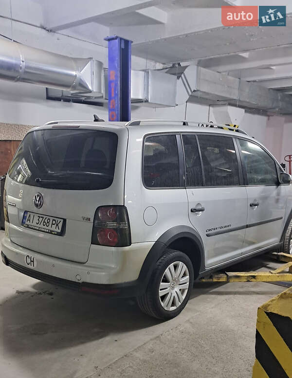 Мінівен Volkswagen Cross Touran 2008 в Києві фото 3 Мінівен Volkswagen Cross Touran 2008 в Києві