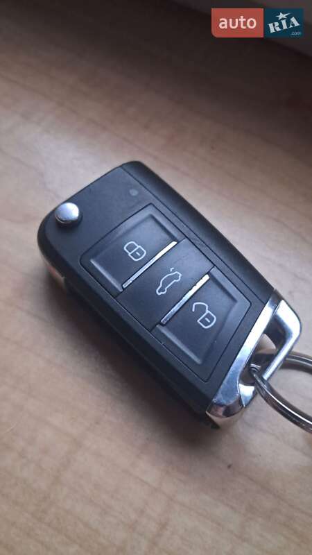 Мінівен Volkswagen Cross Touran 2008 в Києві фото 13 Мінівен Volkswagen Cross Touran 2008 в Києві