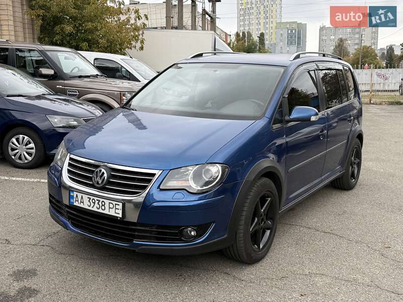 Volkswagen Cross Touran 2008