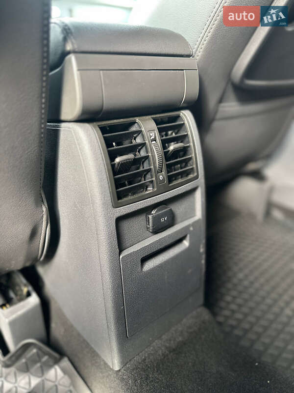 Мінівен Volkswagen Cross Touran 2009 в Білогородці