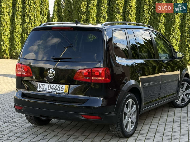 Мінівен Volkswagen Cross Touran 2011 в Самборі