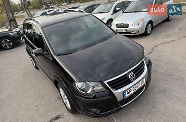 Мінівен Volkswagen Cross Touran 2007 в  фото 11 Мінівен Volkswagen Cross Touran 2007 в