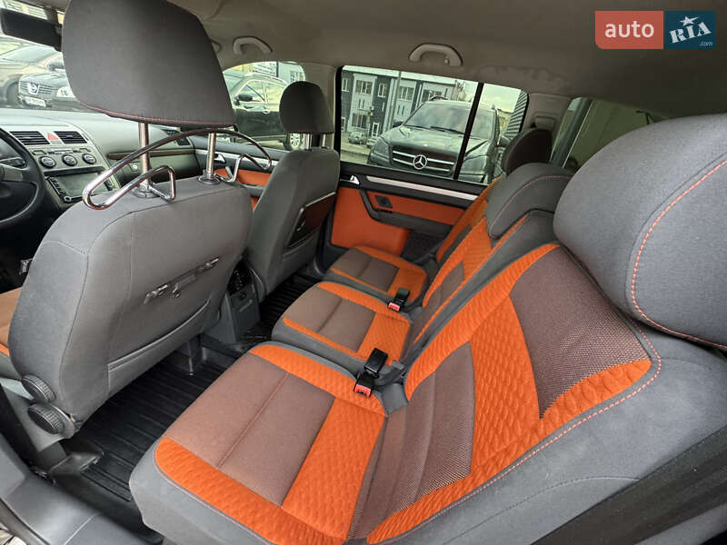 Минивэн Volkswagen Cross Touran 2007 в Запорожье фото 22 Минивэн Volkswagen Cross Touran 2007 в Запорожье