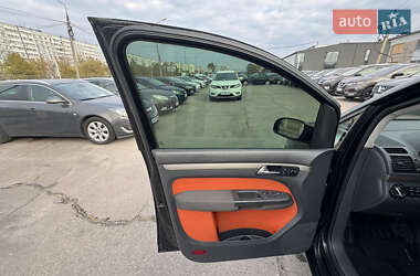 Мінівен Volkswagen Cross Touran 2007 в  фото 25 Мінівен Volkswagen Cross Touran 2007 в