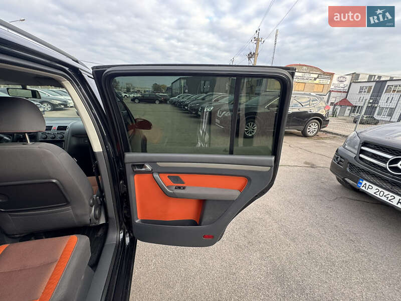 Минивэн Volkswagen Cross Touran 2007 в Запорожье фото 29 Минивэн Volkswagen Cross Touran 2007 в Запорожье