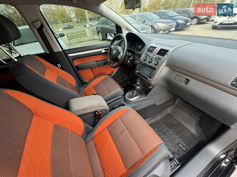 Минивэн Volkswagen Cross Touran 2007 в Запорожье фото 30 Минивэн Volkswagen Cross Touran 2007 в Запорожье