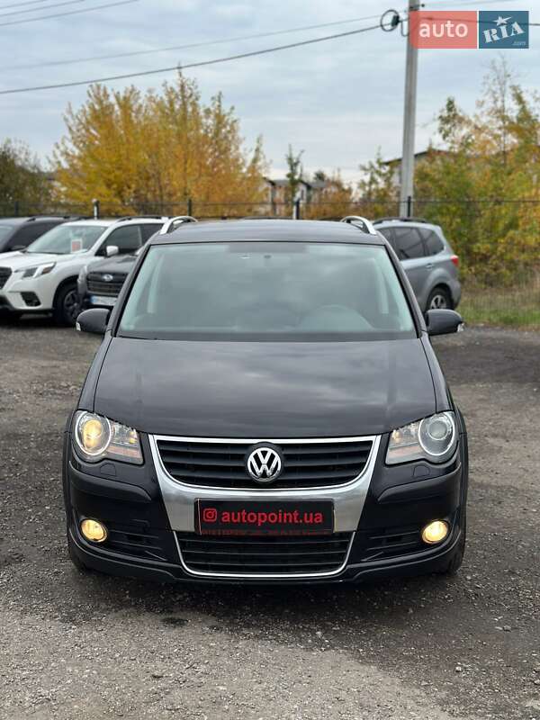 Минивэн Volkswagen Cross Touran 2009 в Белогородке фото 2 Минивэн Volkswagen Cross Touran 2009 в Белогородке