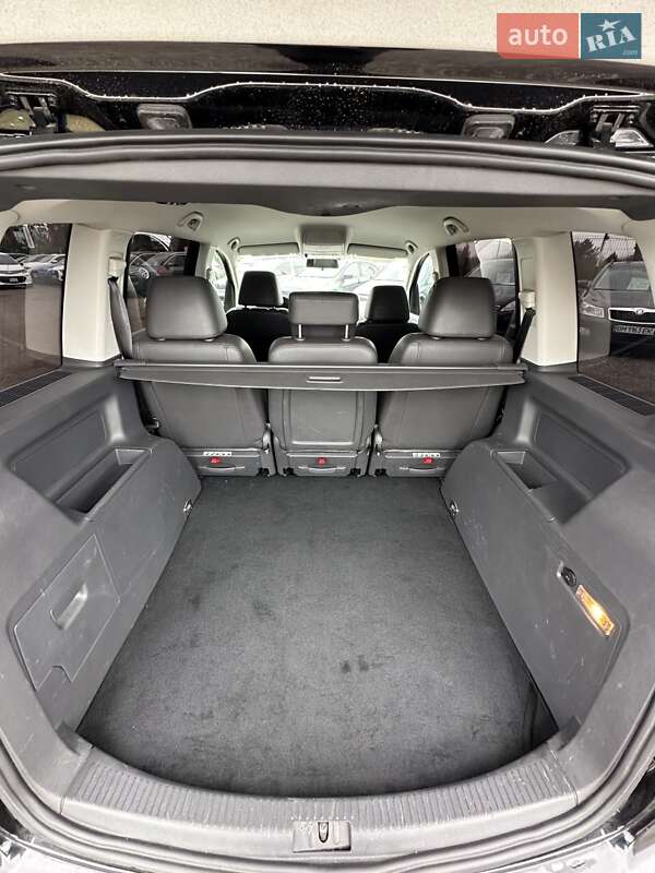 Минивэн Volkswagen Cross Touran 2009 в Белогородке фото 13 Минивэн Volkswagen Cross Touran 2009 в Белогородке