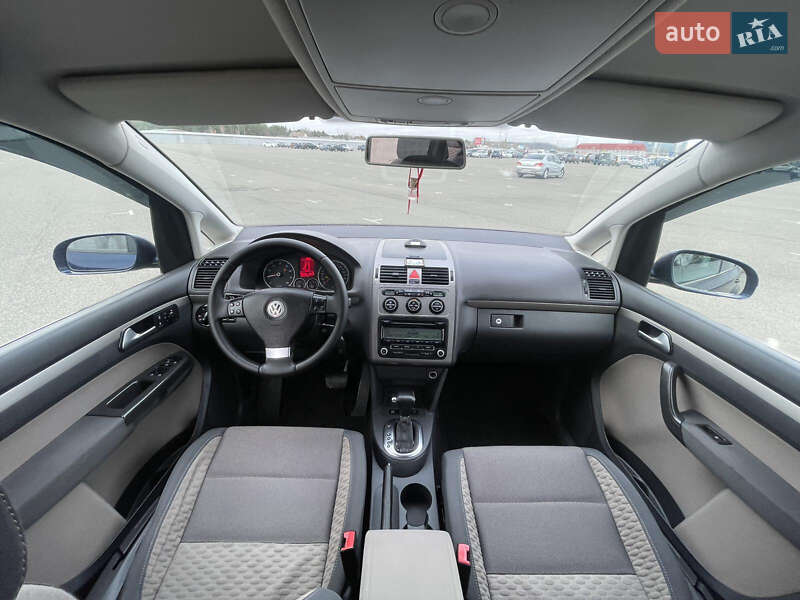 Минивэн Volkswagen Cross Touran 2008 в Киеве