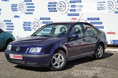 Седан Volkswagen e-Bora 2001 в Кривом Роге