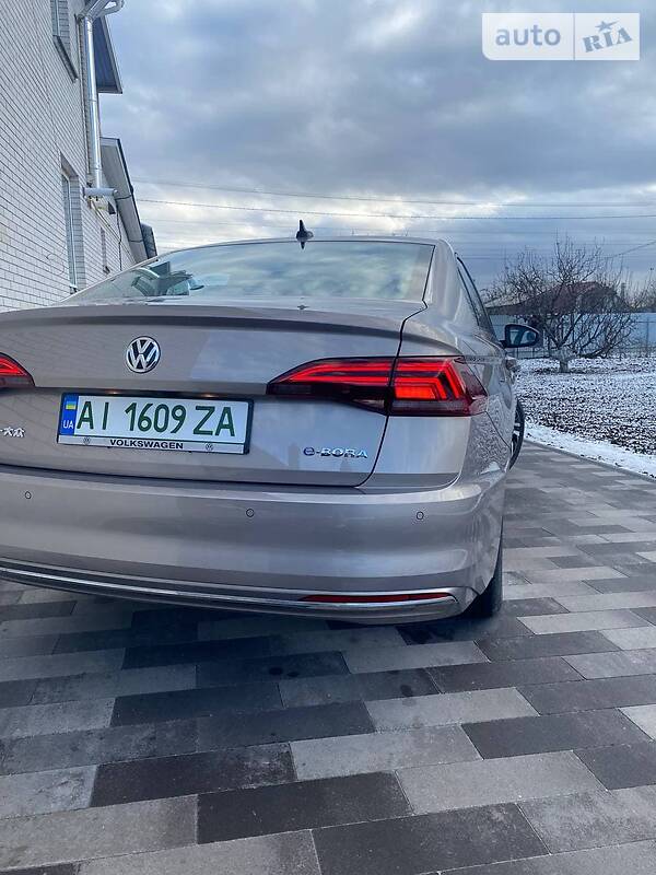 Седан Volkswagen e-Bora 2019 в Борисполе