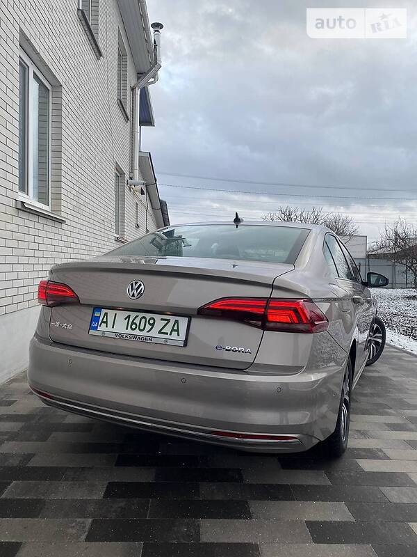 Седан Volkswagen e-Bora 2019 в Борисполе
