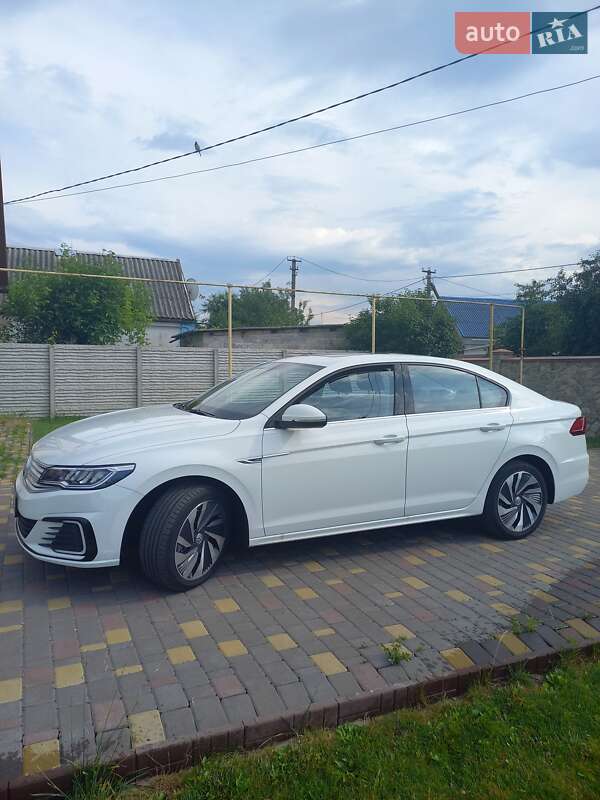 Седан Volkswagen e-Bora 2019 в Дніпрі