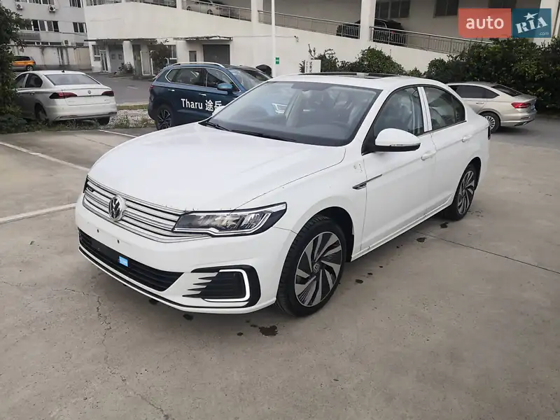 Volkswagen e-Bora 2019