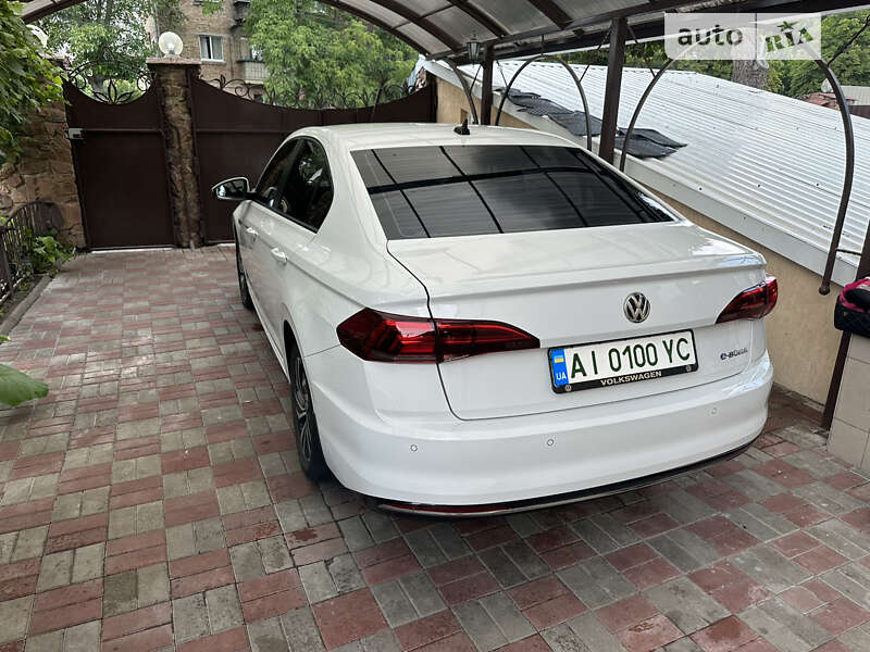 Седан Volkswagen e-Bora 2019 в Броварах