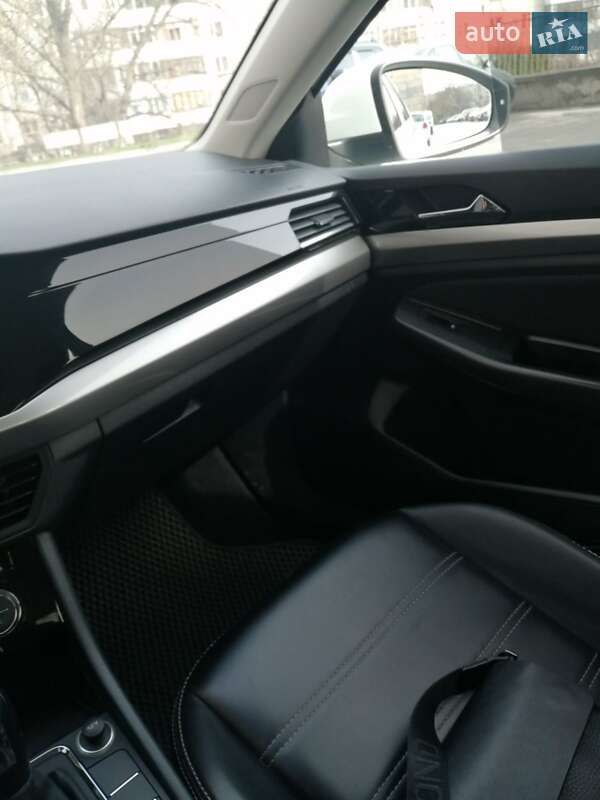Седан Volkswagen e-Bora 2019 в Обухове фото 2 Седан Volkswagen e-Bora 2019 в Обухове