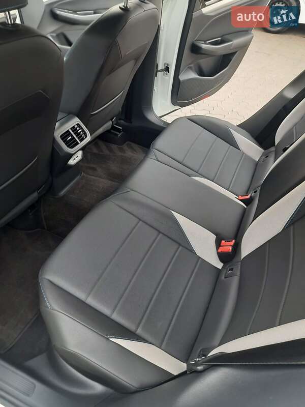 Седан Volkswagen e-Bora 2019 в Киеве фото 25 Седан Volkswagen e-Bora 2019 в Киеве