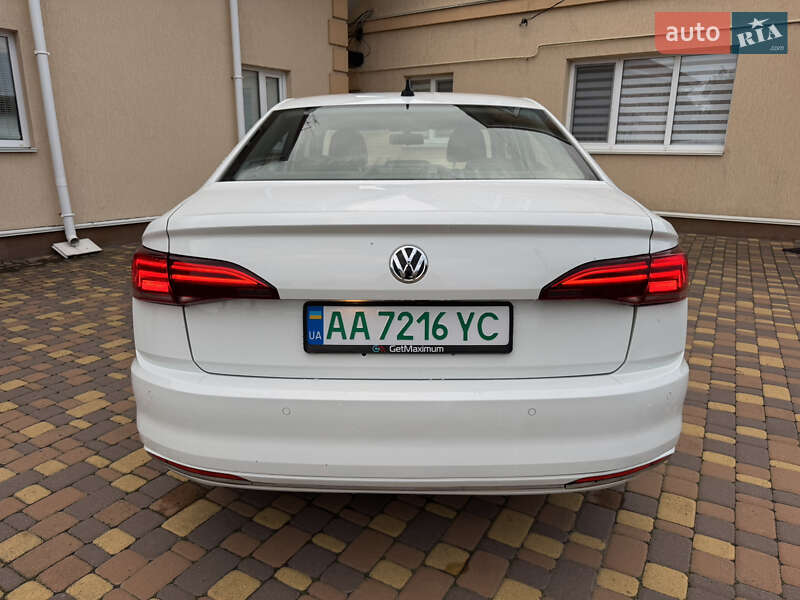 Седан Volkswagen e-Bora 2019 в Києві