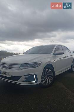 Седан Volkswagen e-Bora 2019 в Києві