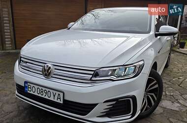 Седан Volkswagen e-Bora 2020 в Тернополі