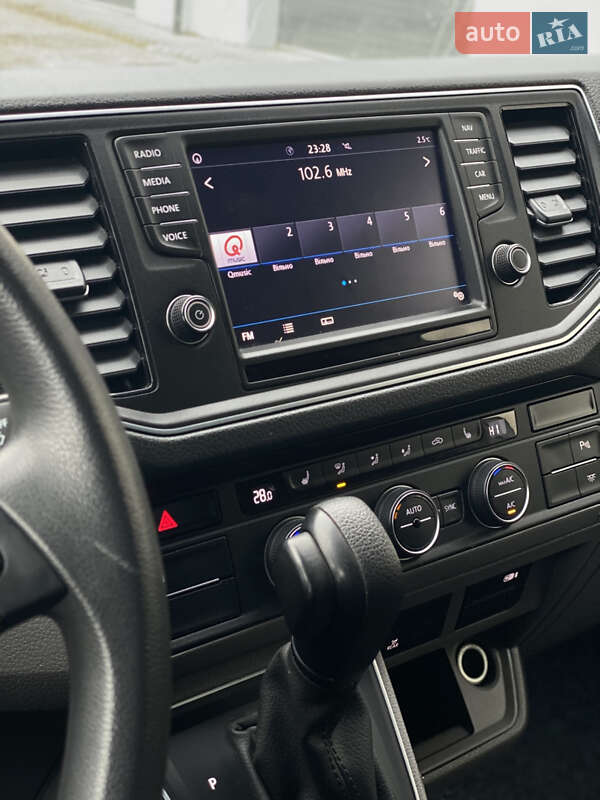 Другие грузовики Volkswagen e-Crafter 2020 в Бурштыне