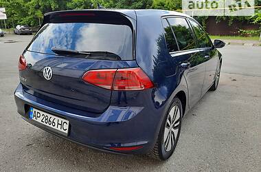 Хетчбек Volkswagen e-Golf 2016 в Запоріжжі