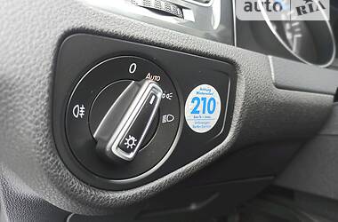 Хетчбек Volkswagen e-Golf 2018 в 