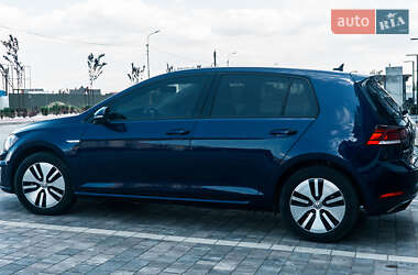 Хэтчбек Volkswagen e-Golf 2019 в Ужгороде