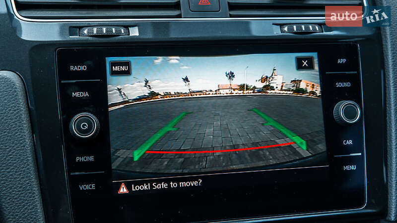 Хэтчбек Volkswagen e-Golf 2019 в Ужгороде