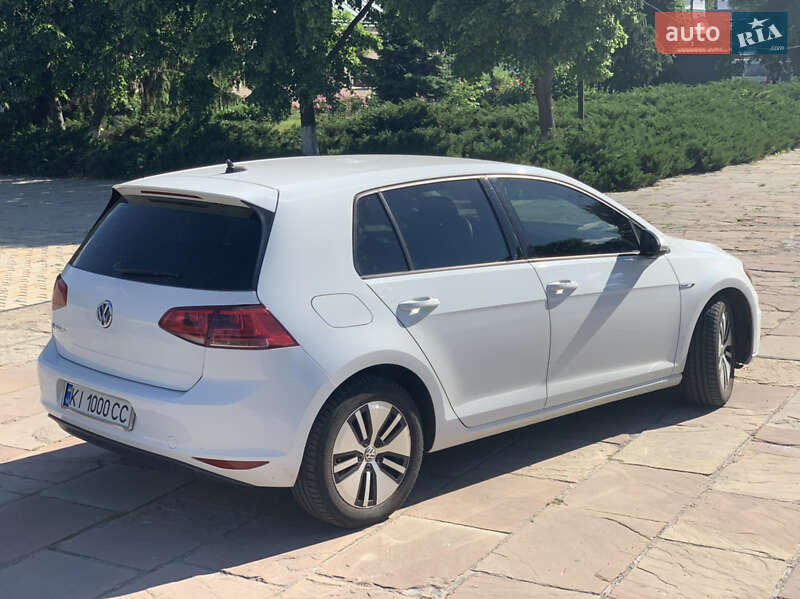 Хэтчбек Volkswagen e-Golf 2016 в Белой Церкви