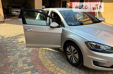 Хэтчбек Volkswagen e-Golf 2019 в Ужгороде