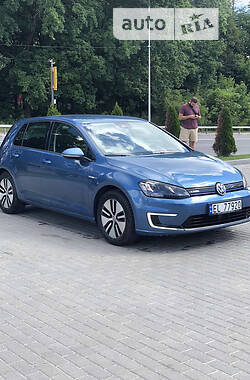 Хетчбек Volkswagen e-Golf 2014 в Тернополі