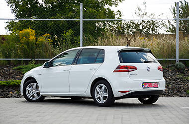 Хэтчбек Volkswagen e-Golf 2015 в Луцке