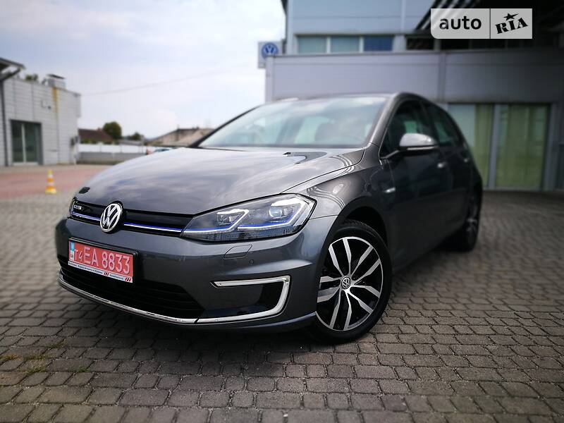 Хэтчбек Volkswagen e-Golf 2018 в Мукачево