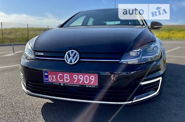 Хэтчбек Volkswagen e-Golf 2019 в Ровно