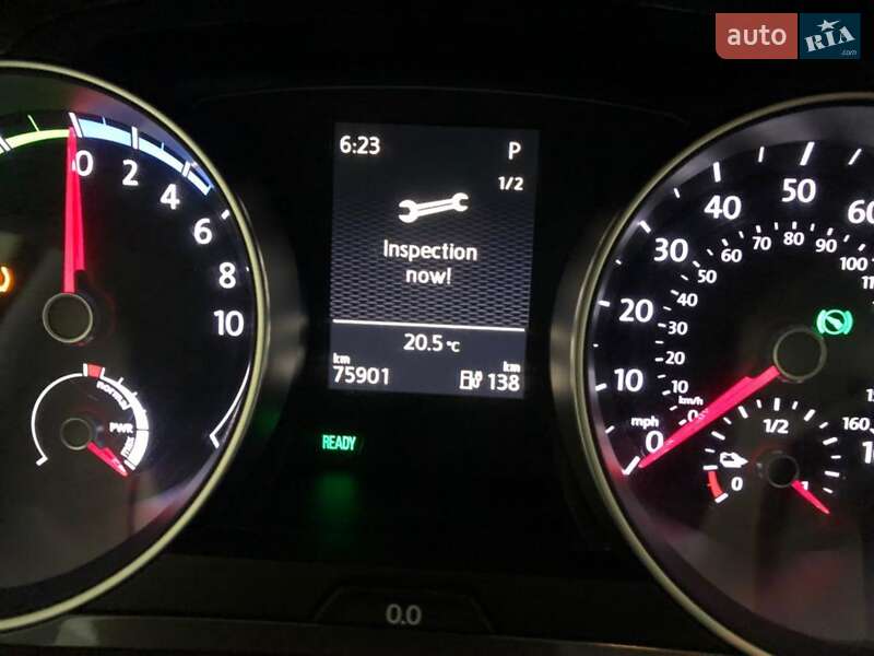 Хетчбек Volkswagen e-Golf 2016 в Жовкві