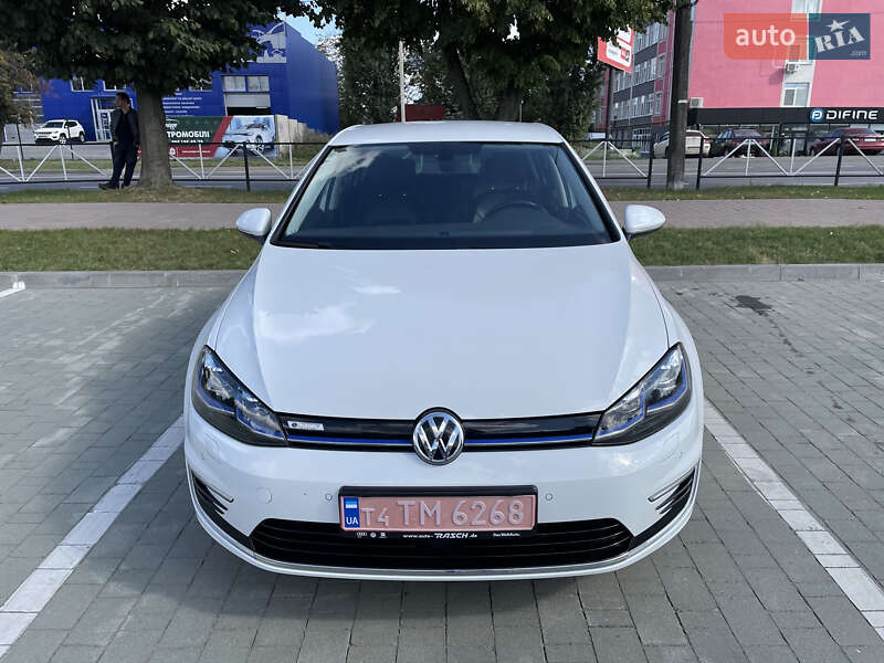 Хэтчбек Volkswagen e-Golf 2018 в Хмельницком