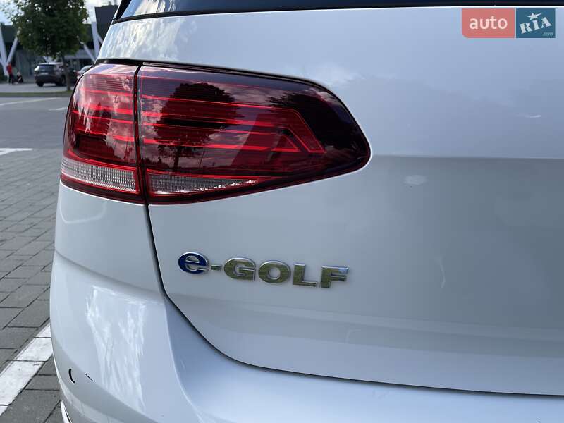 Хэтчбек Volkswagen e-Golf 2018 в Хмельницком
