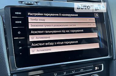 Хетчбек Volkswagen e-Golf 2018 в 