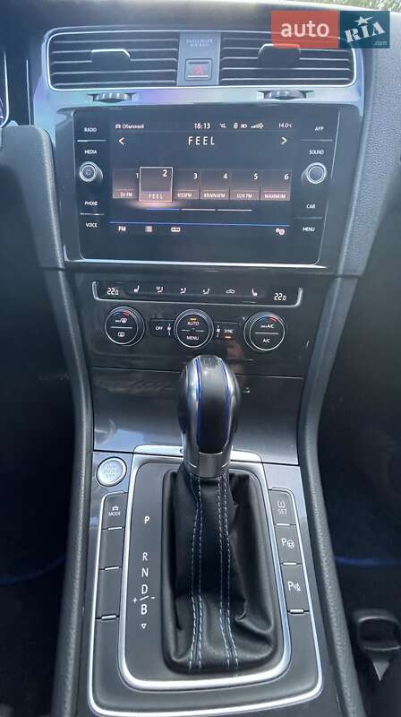 Хетчбек Volkswagen e-Golf 2017 в Одесі