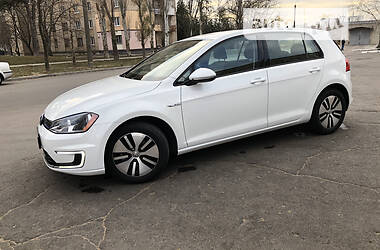 Хэтчбек Volkswagen e-Golf 2016 в Запорожье