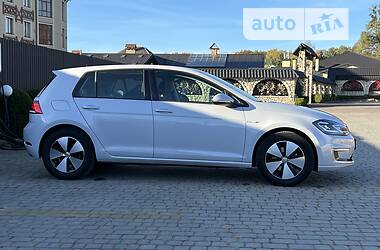 Хетчбек Volkswagen e-Golf 2017 в Львові