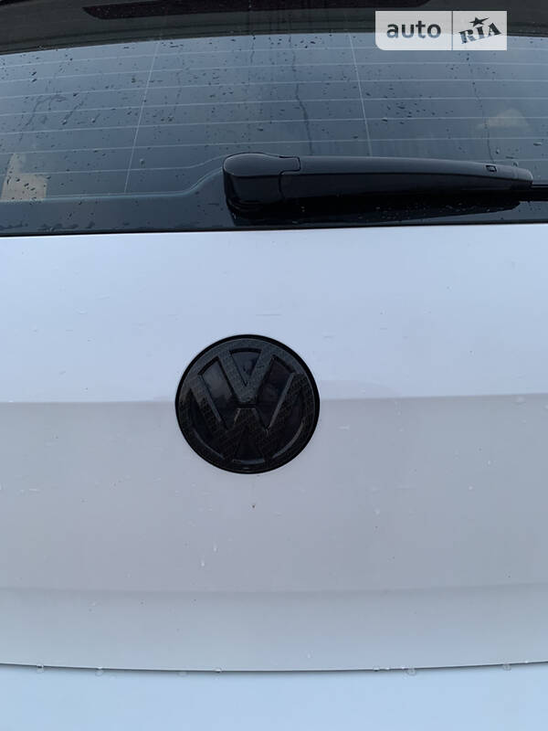 Хэтчбек Volkswagen e-Golf 2017 в Мукачево фото 10 Хэтчбек Volkswagen e-Golf 2017 в Мукачево