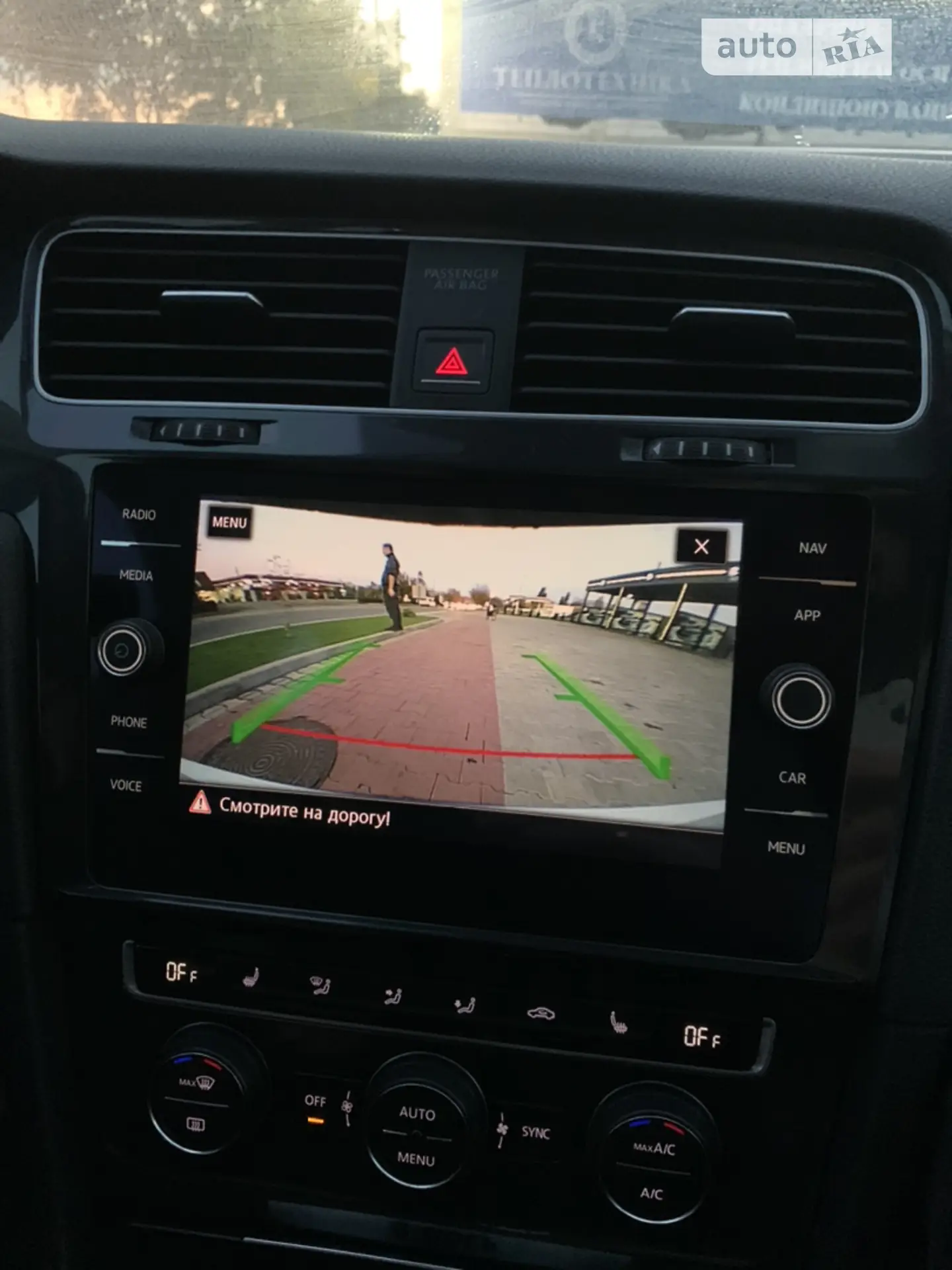 2017 Volkswagen Golf - мініатюра 22