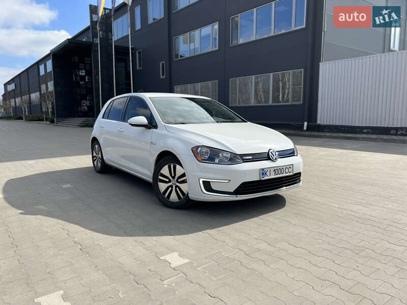 Хэтчбек Volkswagen e-Golf 2016 в Белой Церкви