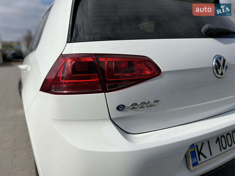 Хэтчбек Volkswagen e-Golf 2016 в Белой Церкви